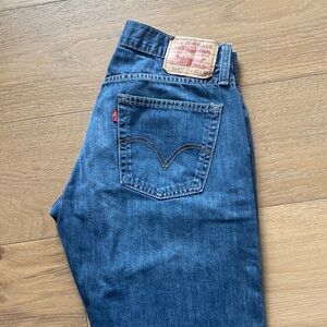 Levi’s 514 (32 x 32)